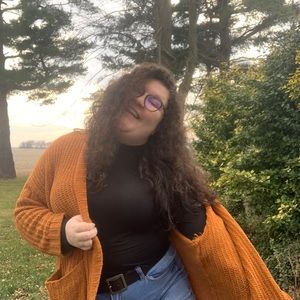 Meet your Posher, Dani